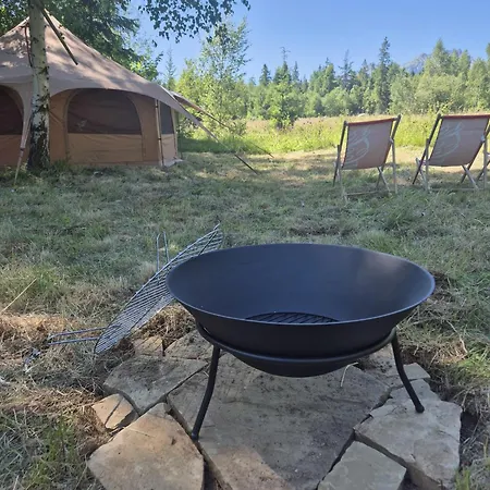 V Ihlici Campismo de Luxo